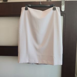 *SOLD* BNWOT Gray Pencil Skirt size 8